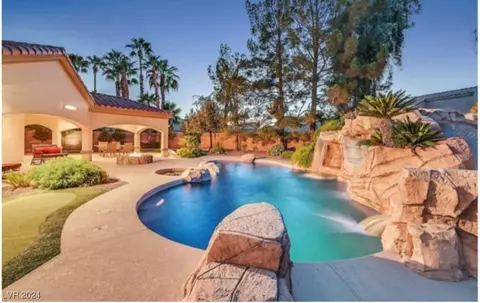 2030 Grafton Ave, Henderson, NV 89074