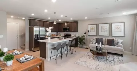 905 Watford Pl, Henderson, NV 89011