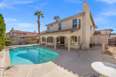6754 Shelter Ln, Las Vegas, NV 89103