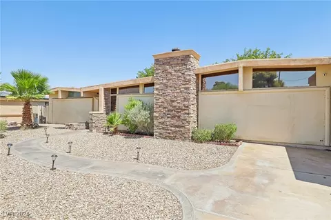 638 Saint Andrews Rd, Henderson, NV 89015