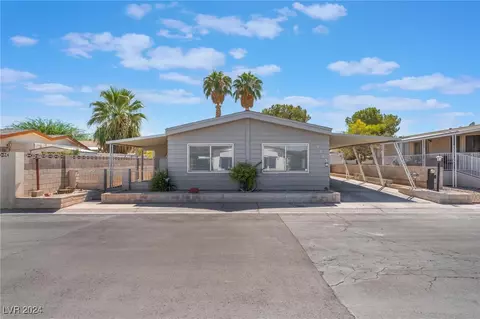 5573 Tres Piedras Rd, Las Vegas, NV 89122
