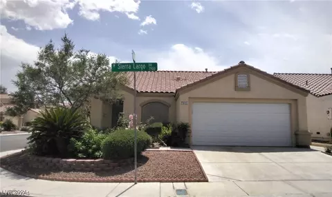7901 Sierra Largo Dr, Las Vegas, NV 89128