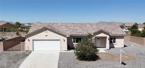 6800 Stubblefield Dr, Pahrump, NV 89061