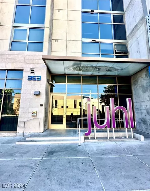 353 E Bonneville Ave #912, Las Vegas, NV 89101