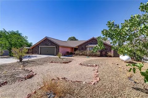 7045 Eldora Ave, Las Vegas, NV 89117