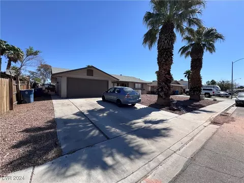 3934 Sorrento Way, Las Vegas, NV 89121