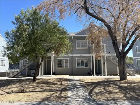 1942 Dwarf Star Dr, Las Vegas, NV 89115