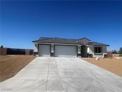 6940 Longmeadow St, Pahrump, NV 89061