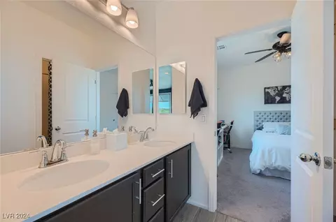 980 E Sunset Rd, Henderson, NV 89011 photo 20