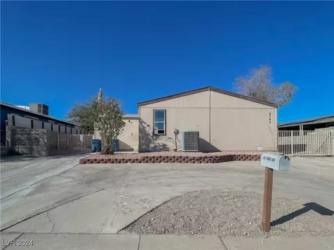 4742 Fuentes Way, Las Vegas, NV 89121