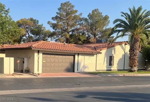 2547 Egret Cir, Las Vegas, NV 89121