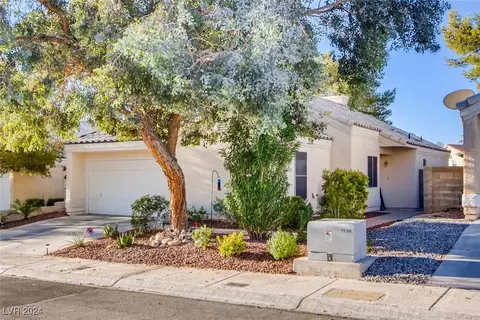 8665 Freeport Ln, Las Vegas, NV 89117