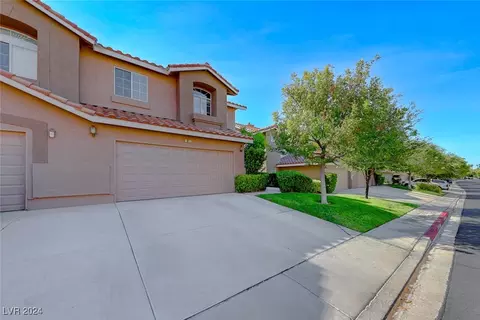 97 Broken Rock Dr, Henderson, NV 89074