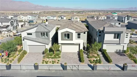 9732 Trail Ledge Ct, Las Vegas, NV 89166