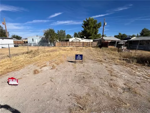 280 W Ellendale St, Pahrump, NV 89048