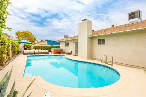 4548 Paseo Del Ray Dr, Las Vegas, NV 89121