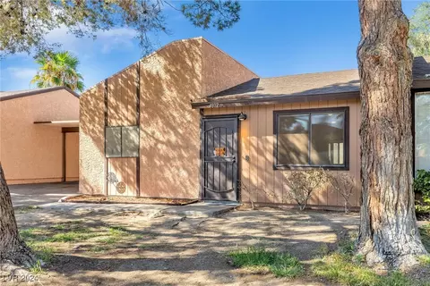 1802 Marathon Dr, Las Vegas, NV 89108