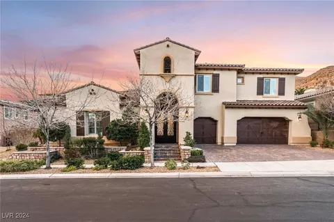 81 Carolina Cherry Dr, Las Vegas, NV 89141