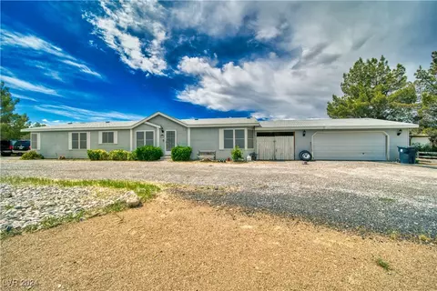 2261 Guinn Ct, Pahrump, NV 89060