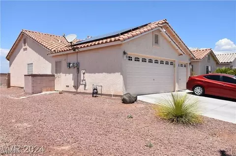 6225 Amory St, North Las Vegas, NV 89081