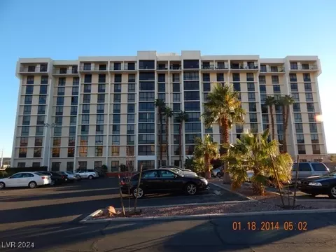 3930 University Center Dr #605, Las Vegas, NV 89119