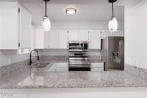 2725 S Nellis Blvd #2170, Las Vegas, NV 89121