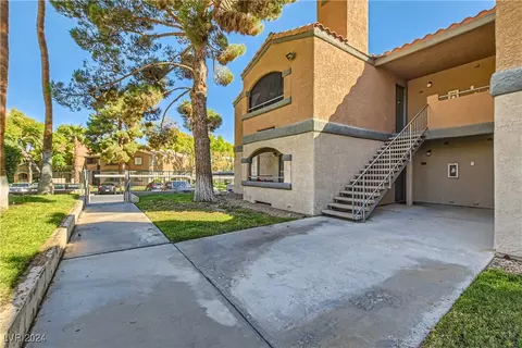 221 Mission Catalina Ln #105, Las Vegas, NV 89107