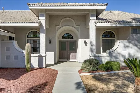 5304 Lochmor Ave, Las Vegas, NV 89130
