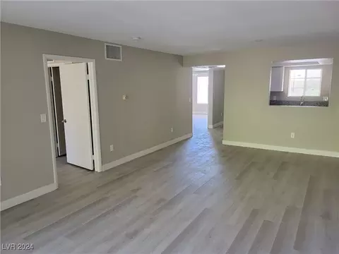 1909 High Valley Ct #203, Las Vegas, NV 89128