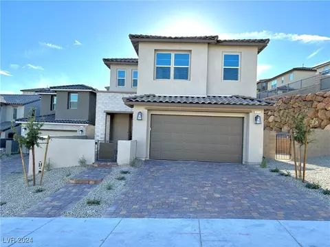 2215 Fish Hawk St, Las Vegas, NV 89138