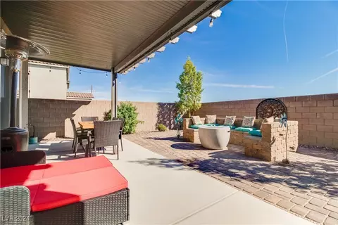 9648 Bradford Meadow St, Las Vegas, NV 89178