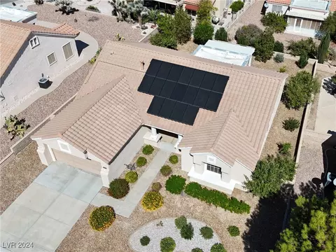 9012 Mountain Gate Dr, Las Vegas, NV 89134
