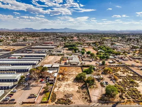 5039 E Van Buren Ave, Las Vegas, NV 89110