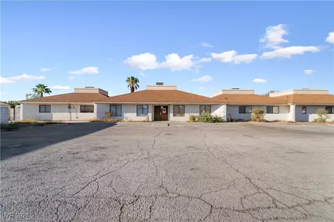 241 Palo Verde Dr, Henderson, NV 89015