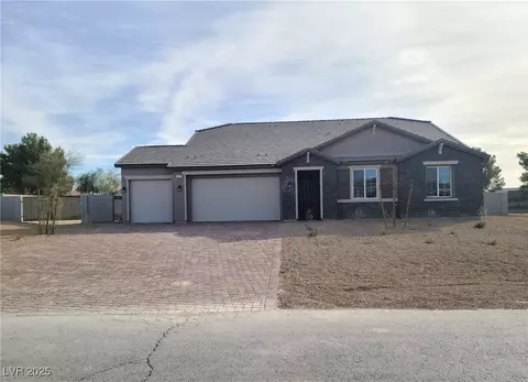 4761 E Sandalwood Dr, Pahrump, NV 89061