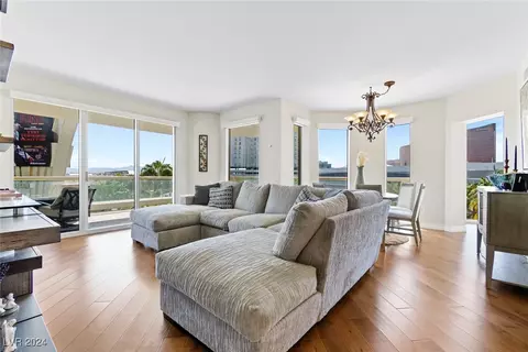 2857 Paradise Rd #505, Las Vegas, NV 89109