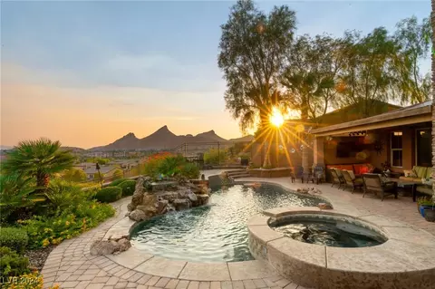63 Portezza Dr, Henderson, NV 89011