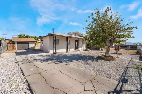 1800 E Brooks Ave, North Las Vegas, NV 89030