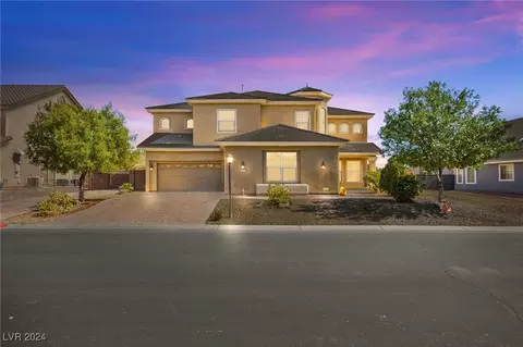7412 Cardigan Bay St, Las Vegas, NV 89131
