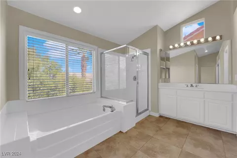 812 Canterbury Cross Pl, Las Vegas, NV 89144
