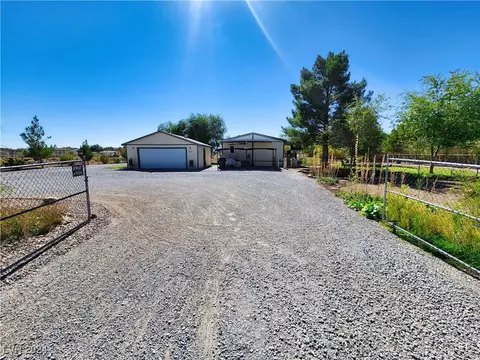 3141 W Medicine Man Rd, Pahrump, NV 89048