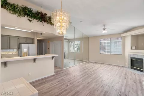 9901 Trailwood Dr #2141, Las Vegas, NV 89134