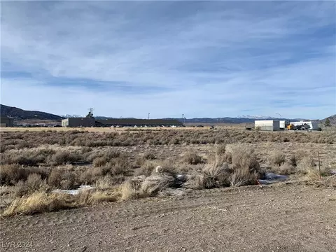 1195 Alpha St, Ely, NV 89301 photo 1