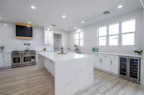2628 Slide Canyon Ave, North Las Vegas, NV 89081