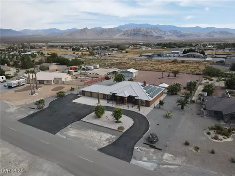 3301 S Rainbow Ave, Pahrump, NV 89048