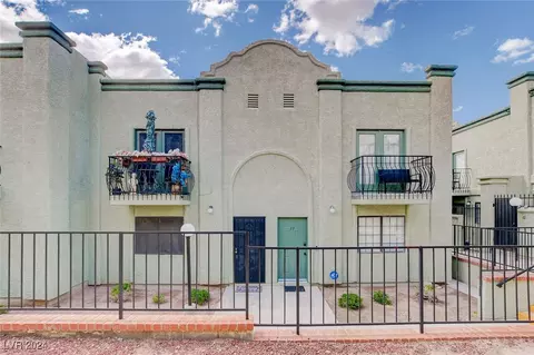7048 Burcot Ave #L57, Las Vegas, NV 89156