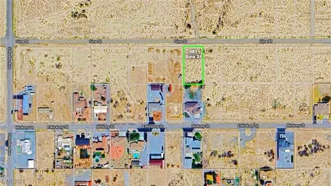 581 Gina St, Pahrump, NV 89048