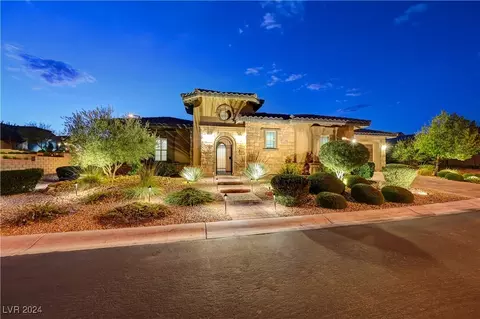 97 Navarra Canyon Ct, Las Vegas, NV 89138