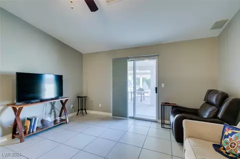 476 Wright Way, Henderson, NV 89015 photo 8