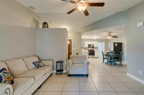 476 Wright Way, Henderson, NV 89015 photo 12